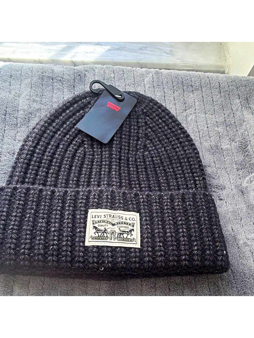 Levi's Black Solid Beanie Hat One Size Unisex Adults Stretch Fall Winter